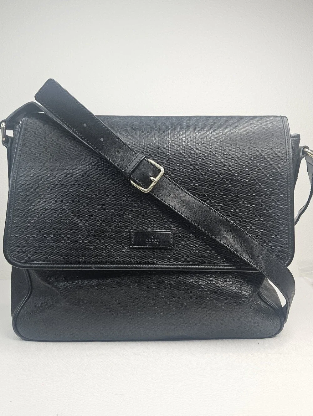 Authentic Gucci Black Diamante Messenger Crossbody Laptop Computer Bag